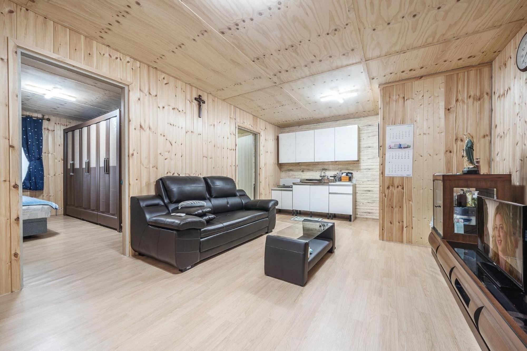 Goseong Jjun Camping Pension Косон Номер фото